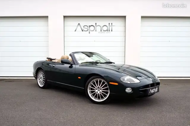 Jaguar XK8 cabriolet V8 4.2L BVA Suivi complet
