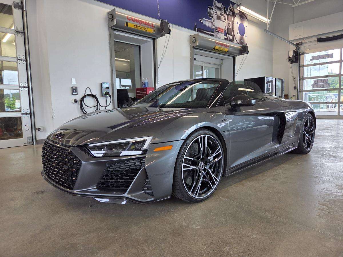 2022 Audi R8 R8 SPYDER PERFORMANCE / 5.2L V10 / QUATTRO / CARFA — снимка 1