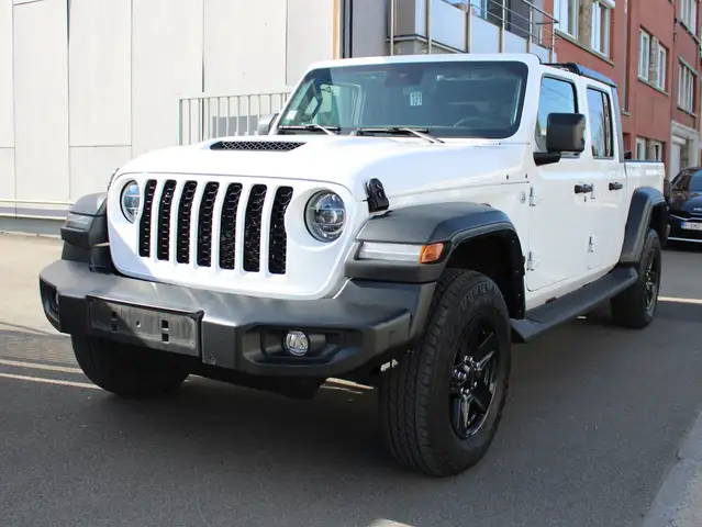 Jeep Gladiator 3.0 V6 4WD 5 PLACES UTILITAIRE // 39628 € + TVA //