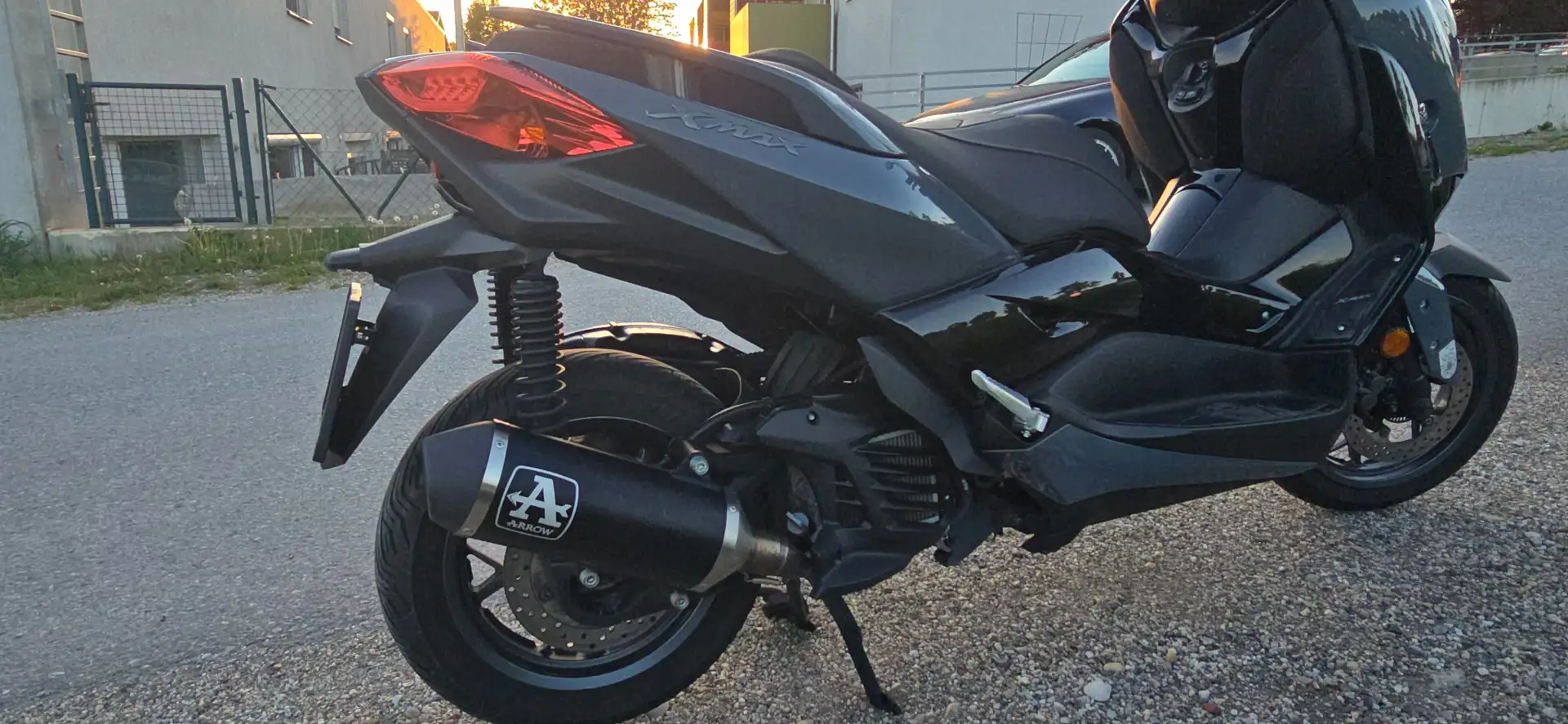 Yamaha X-Max 125 Tech-Max Gris - 2