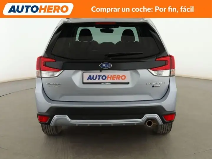 Subaru Forester 2.0i Hybrid CVT Executive 2022, foto 5