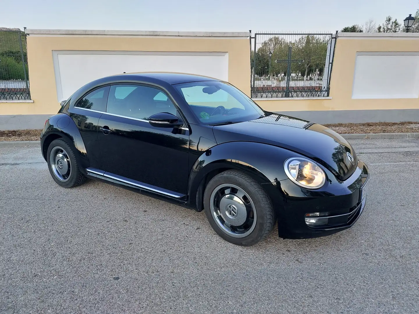 Volkswagen Beetle 1.2 TSI Beetlemanía 105 - 1