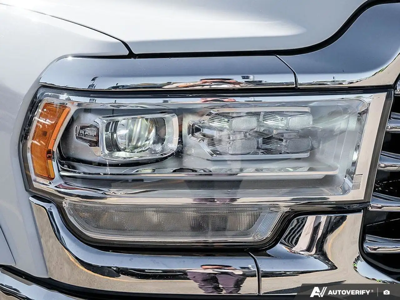 RAM 3500 снимка RAM 3500