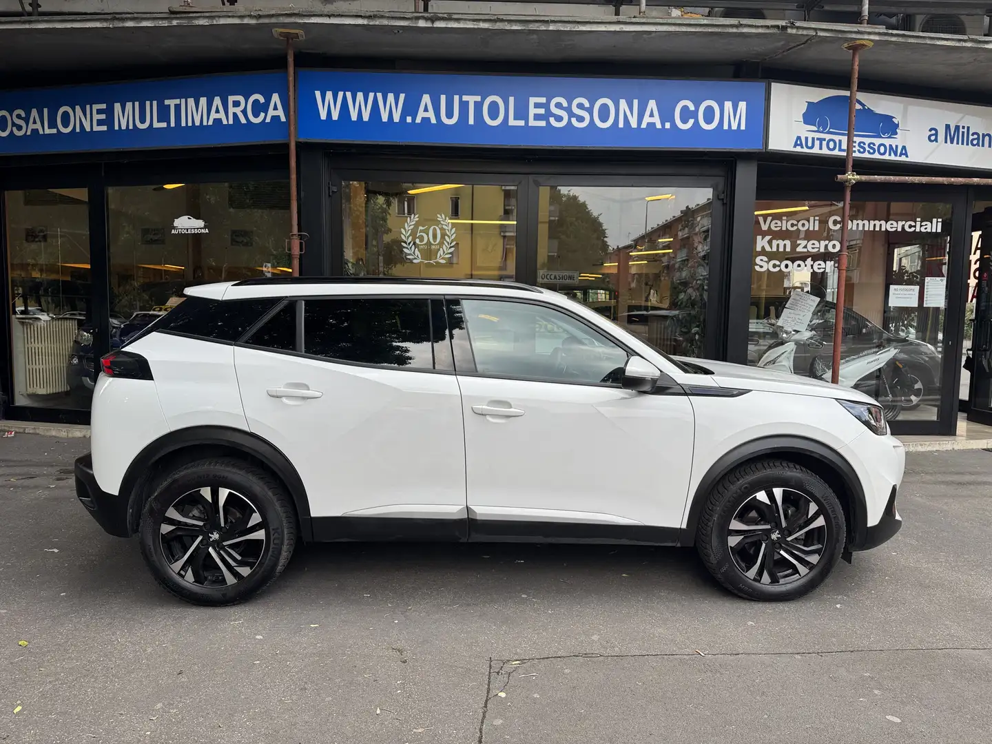 Peugeot 2008 1.2 puretech Allure Navi Pack s Blanc - 1
