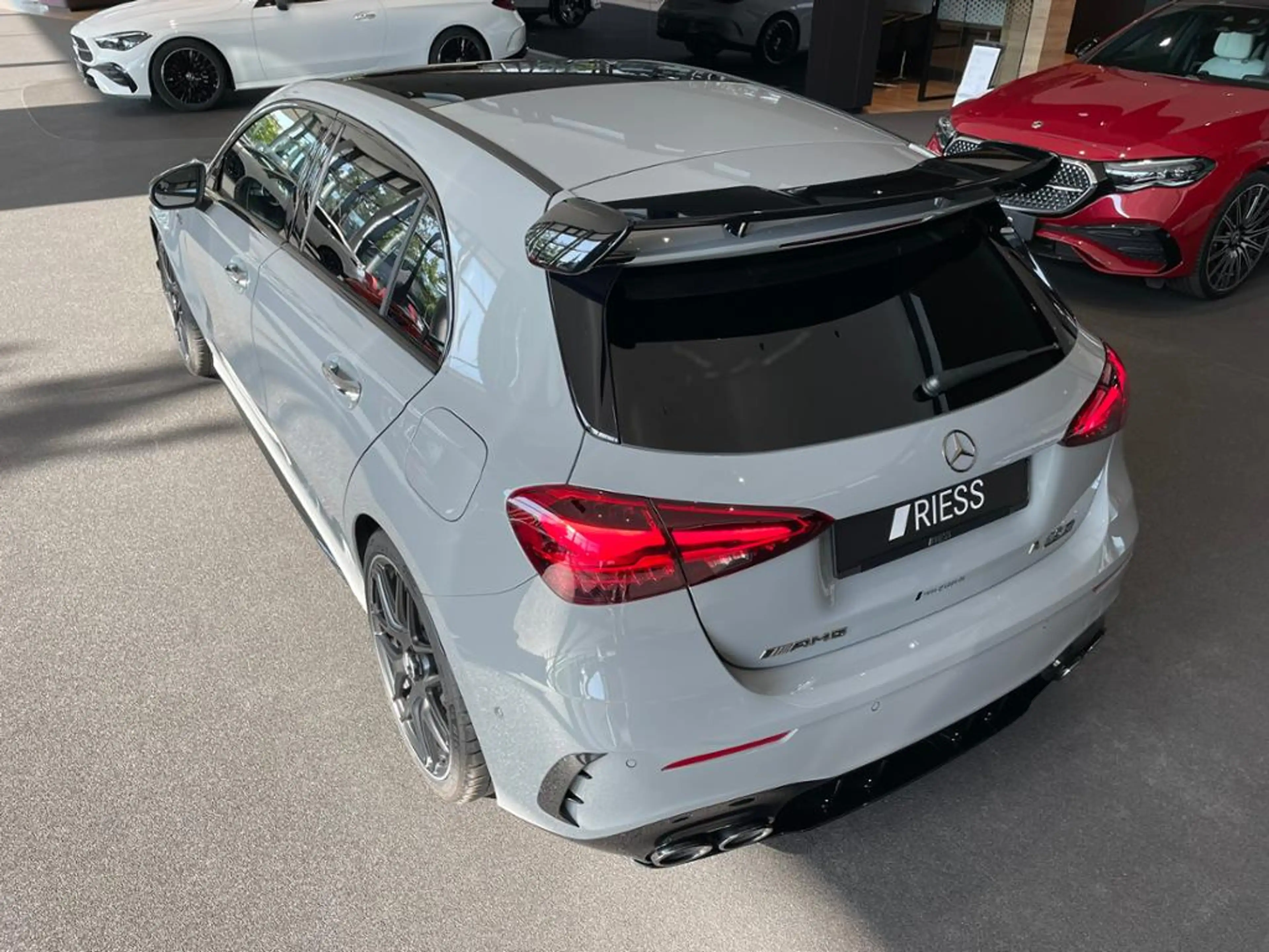 Mercedes-Benz A 45 AMG A 45 S AMG PANO+DRIVE PCKG+PERF SITZE+HUD+BURM+ — photo 7