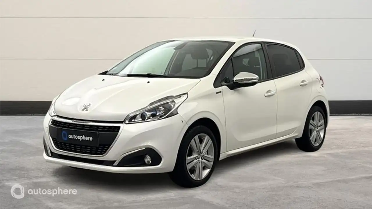 Peugeot 208 1.2 PureTech 82ch E6.c Signature 5p
