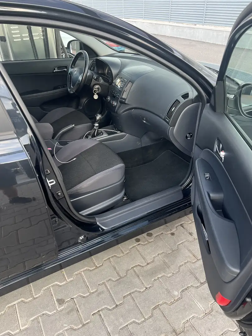 Hyundai i30 i30cw 1.6 CRDi Comfort - 2