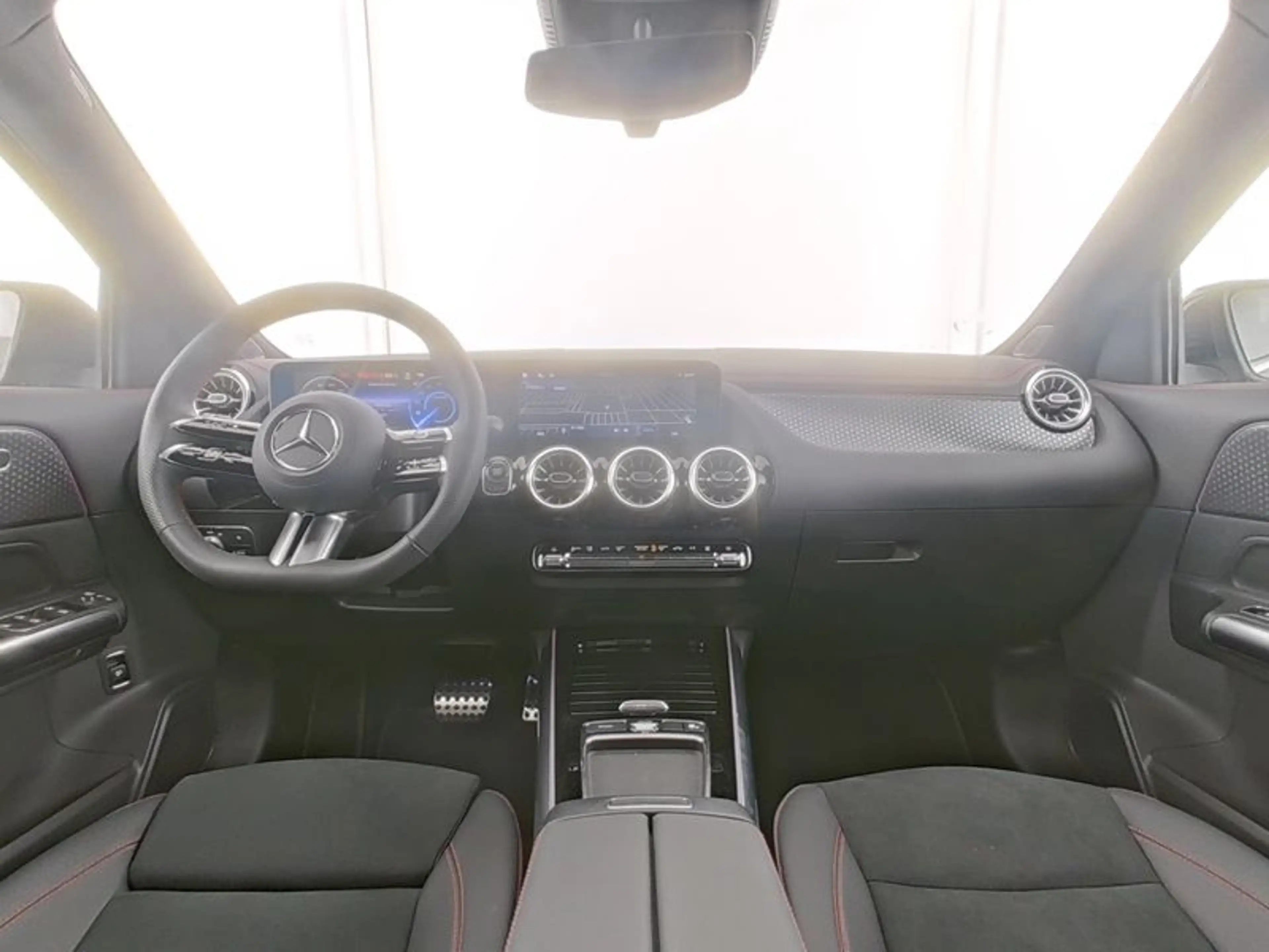 Mercedes-Benz EQA 250 + AMG KAMERA SPUR STANDH PDC SHZ — photo 8