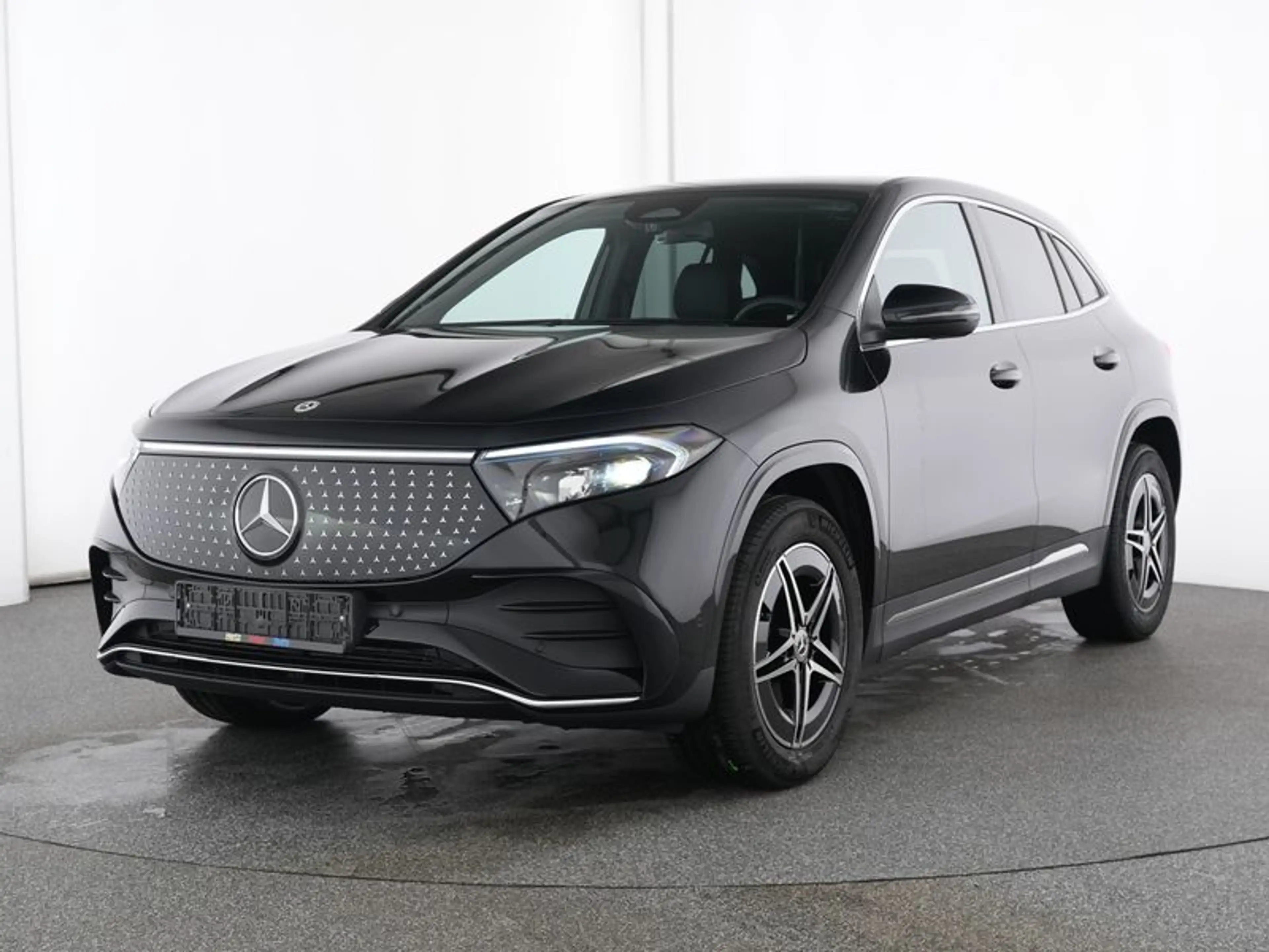 Mercedes-Benz EQA 250 + AMG KAMERA SPUR STANDH PDC SHZ — photo 2