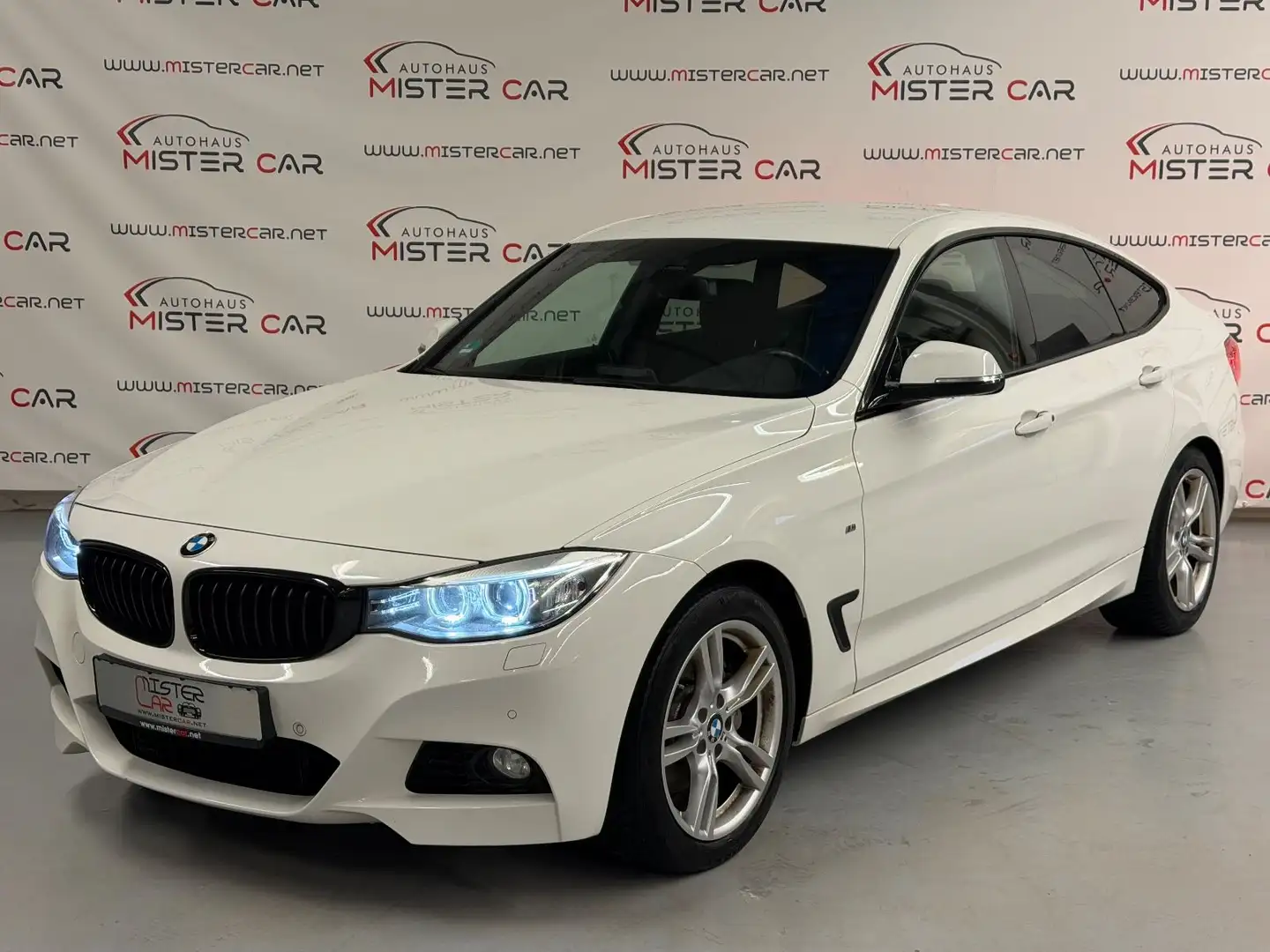 BMW 335 335d GT xDrive M Sport HUD/AHK/NAVI/XEN/KAM/H&K Weiß - 1