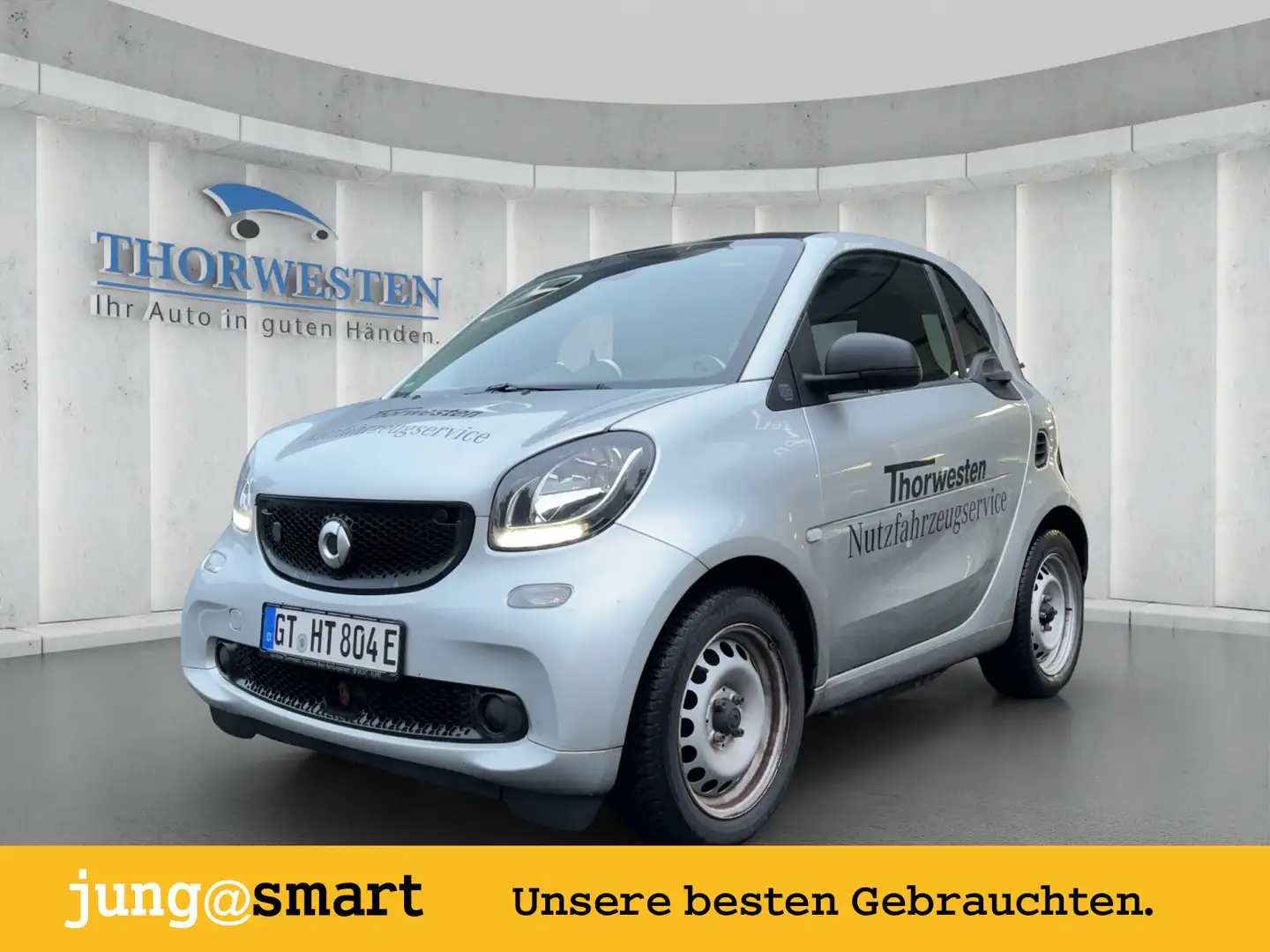 smart forTwo smart EQ fortwo Panoramadach, Tempomat, LED Tagfahrlicht,, Sitzheizung, Silber - 1