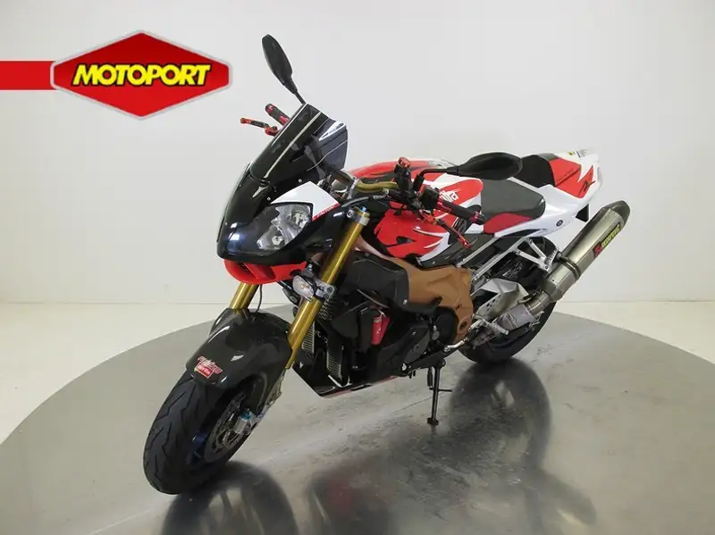 Aprilia Tuono - foto 4