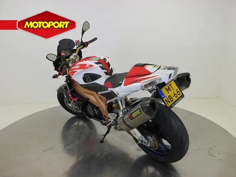 Aprilia Tuono - foto 6
