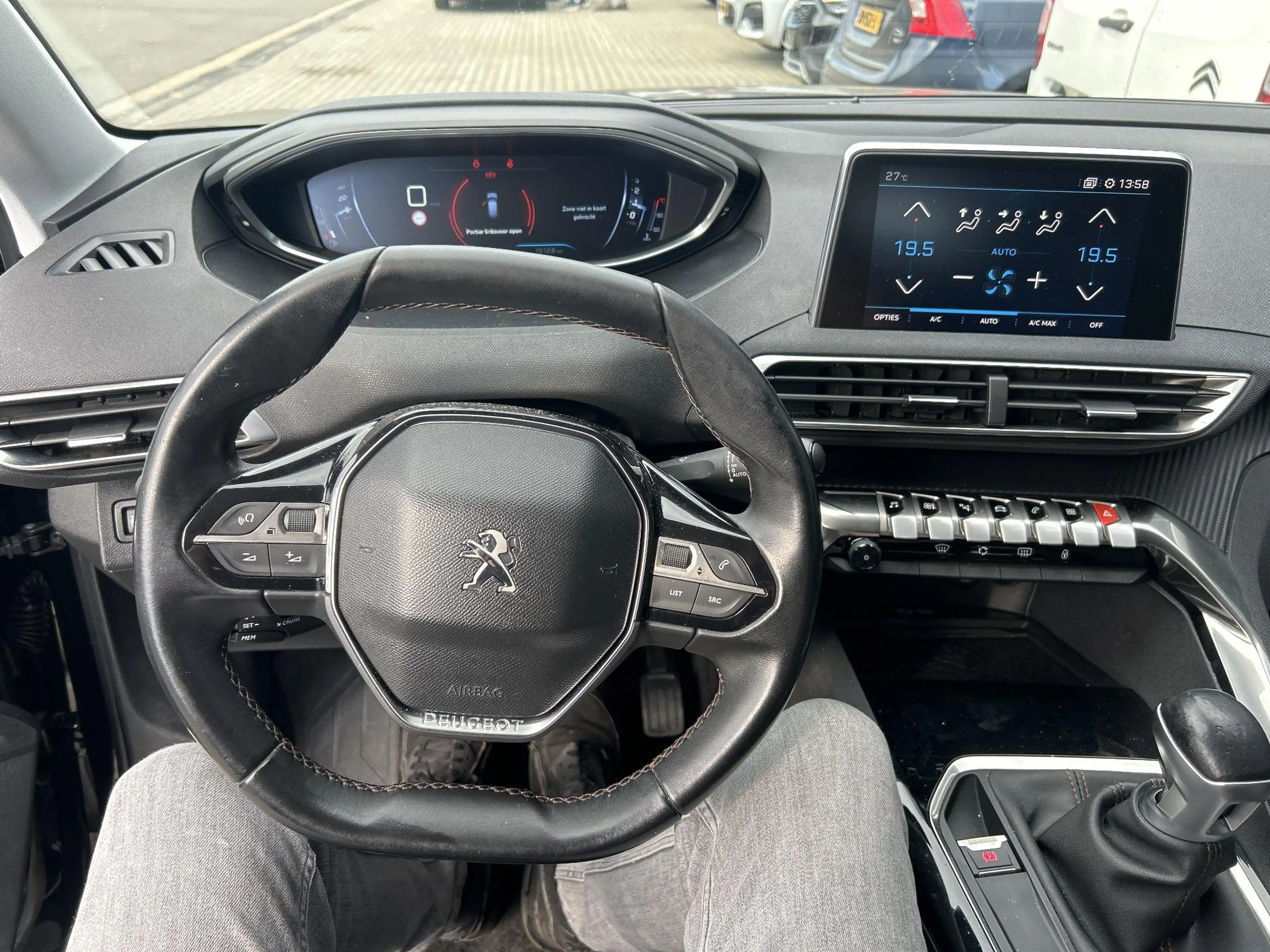 Peugeot 3008 1.2 PureTech Blue Lease Executive | Cruise | Clima — photo 9