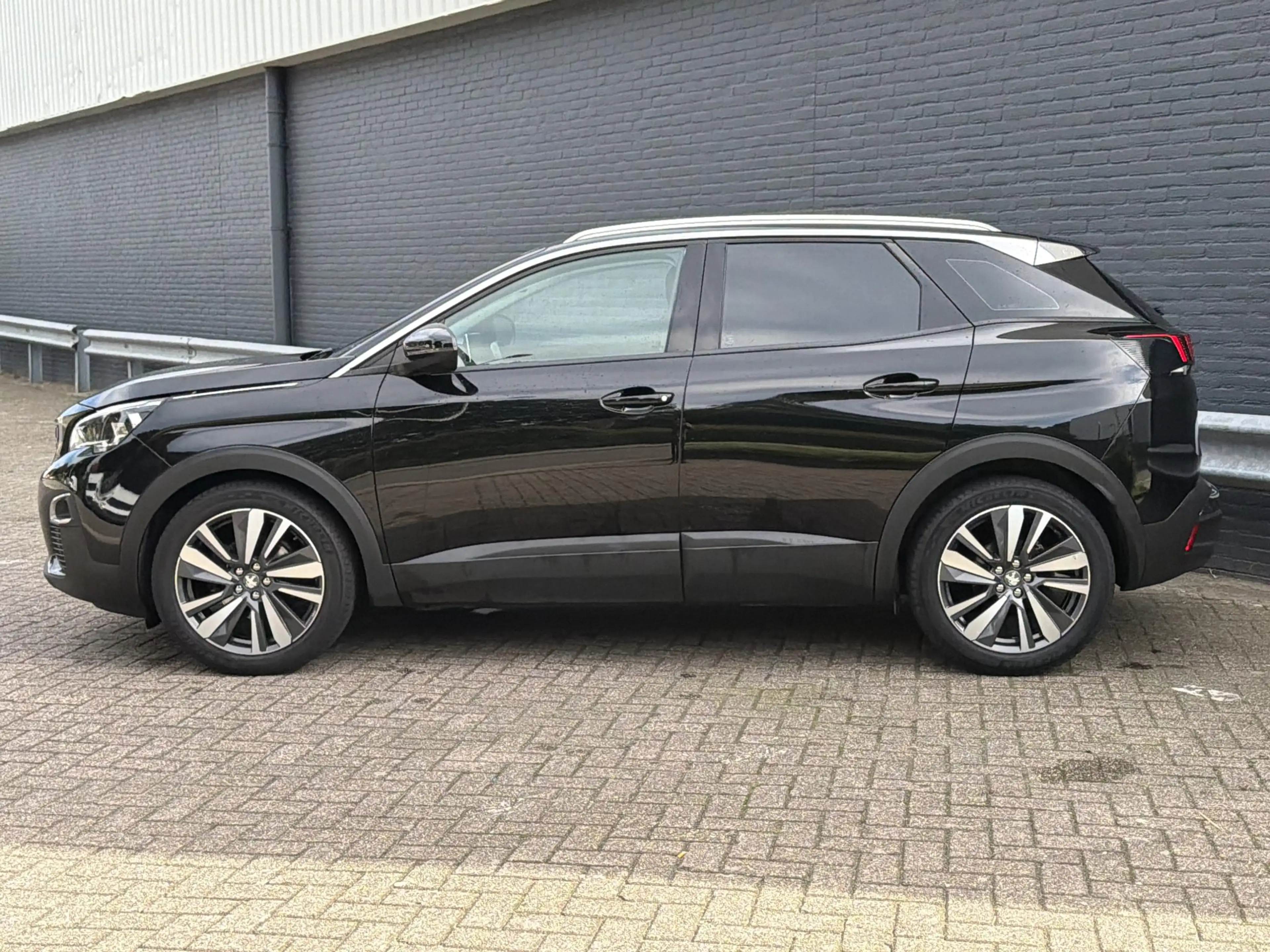 Peugeot 3008 1.2 PureTech Blue Lease Executive | Cruise | Clima — photo 7