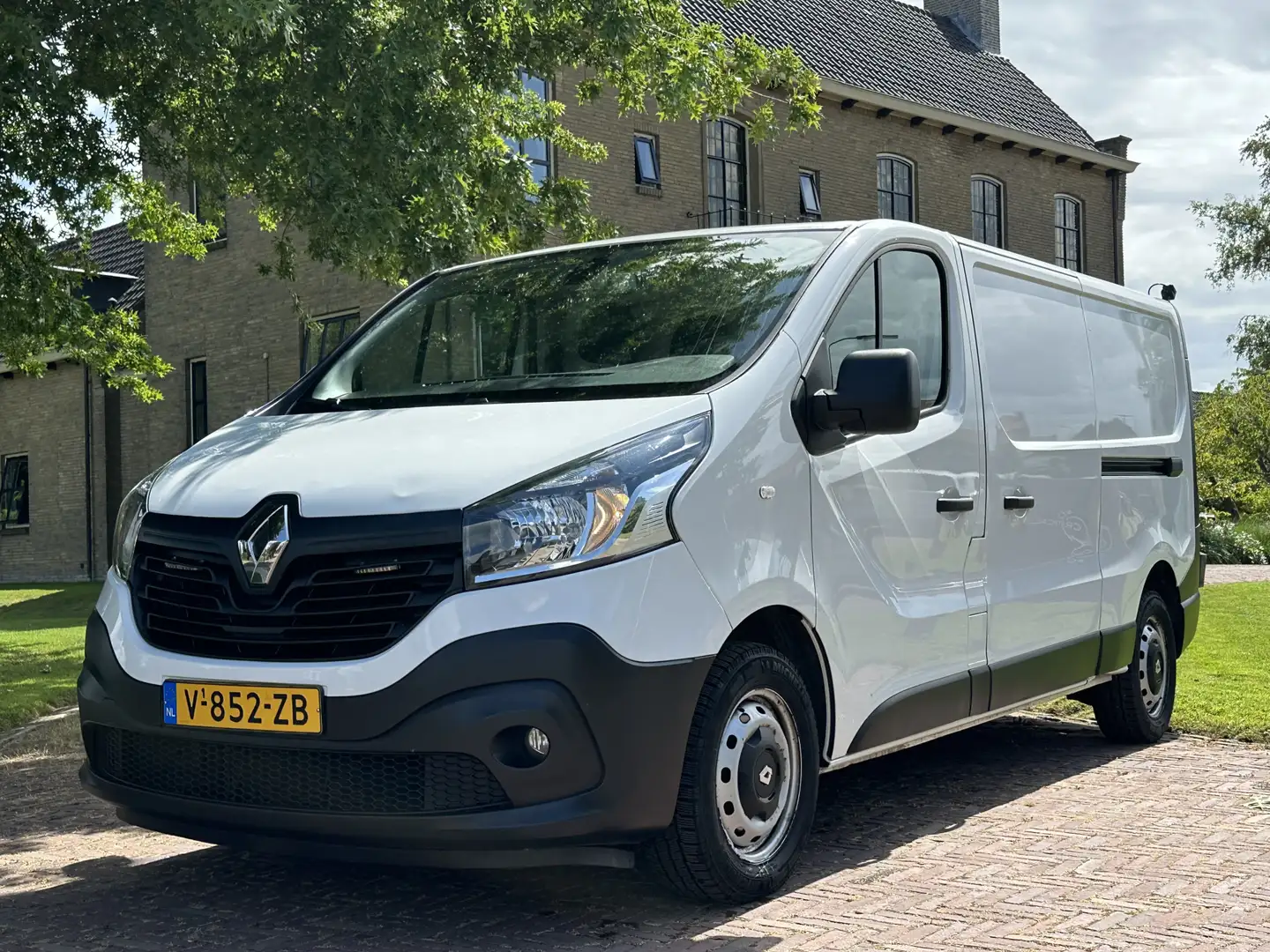 Renault Trafic 1.6 dCi T29 L2H1 Comfort Energy Dubbele schuifdeur Wit - 1