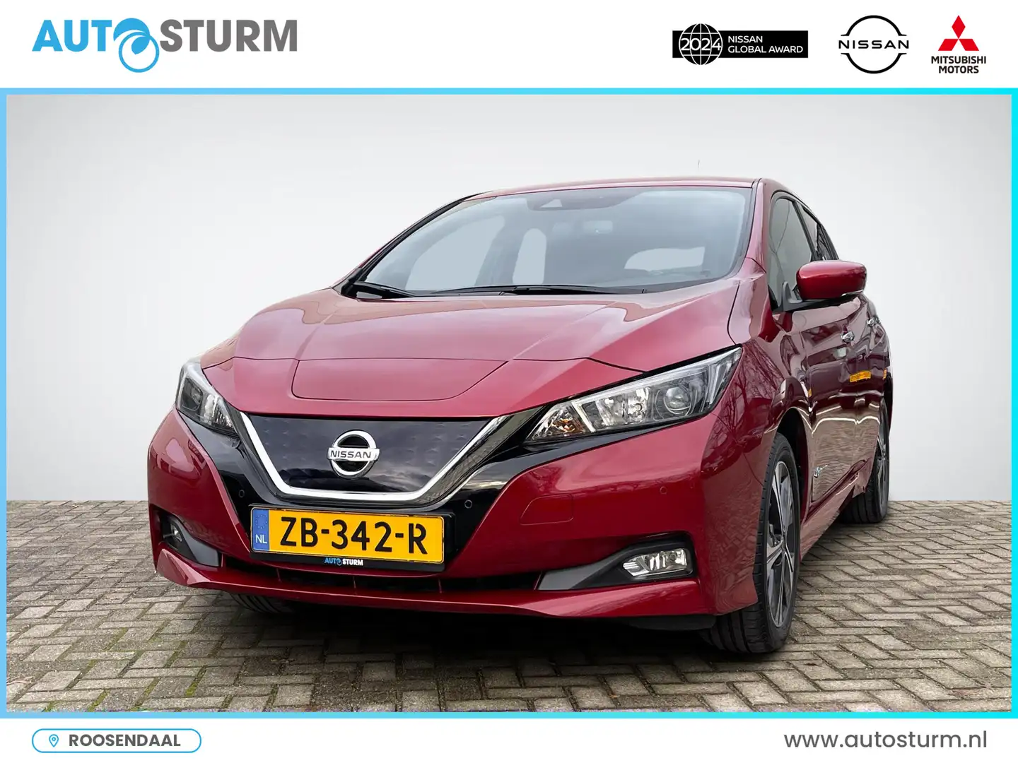 Nissan Leaf N-Connecta 40 kWh | Adapt. Cruise Control | Naviga Červená - 1