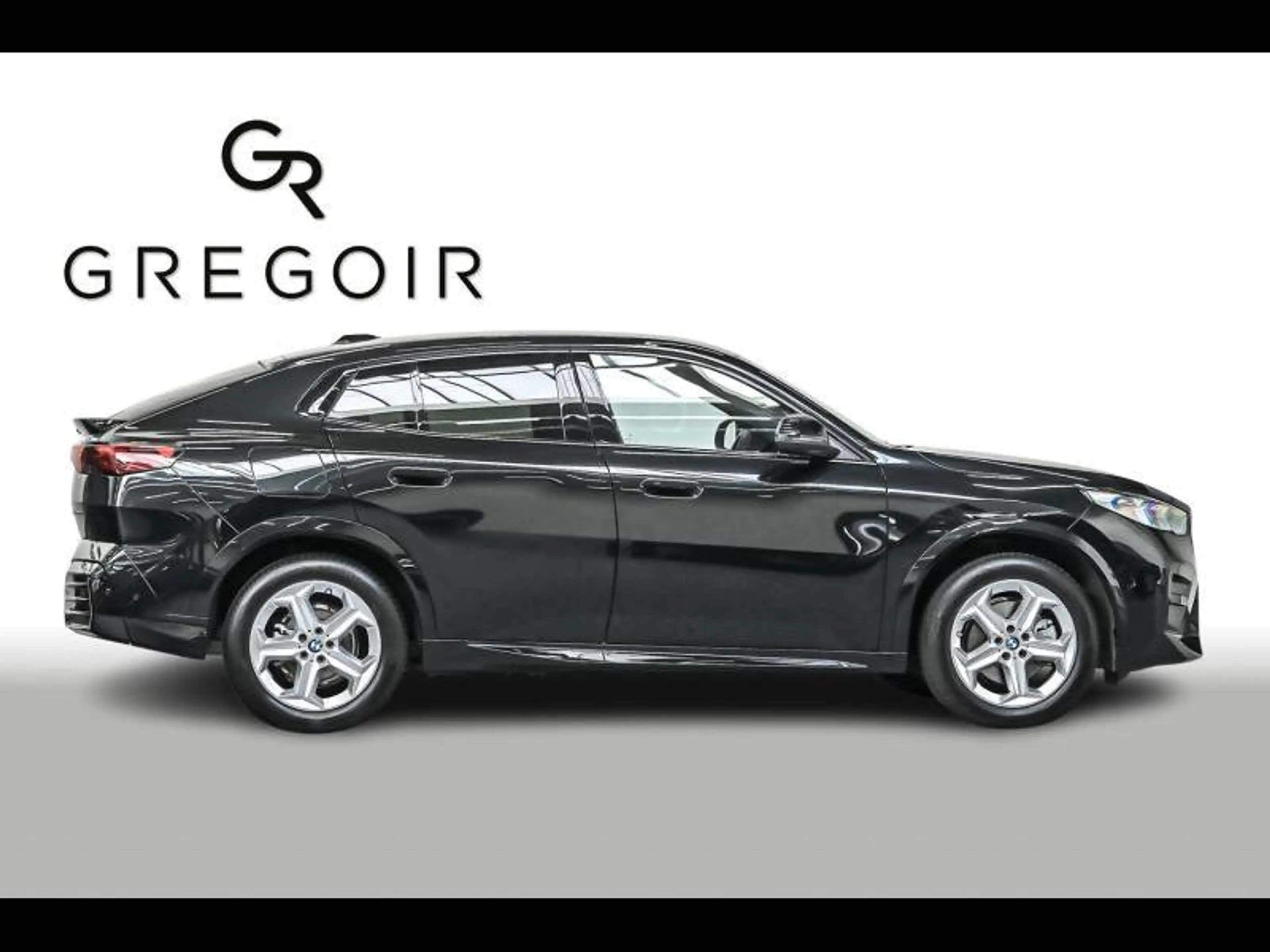 BMW X2 sDrive20i - M Pack — photo 3