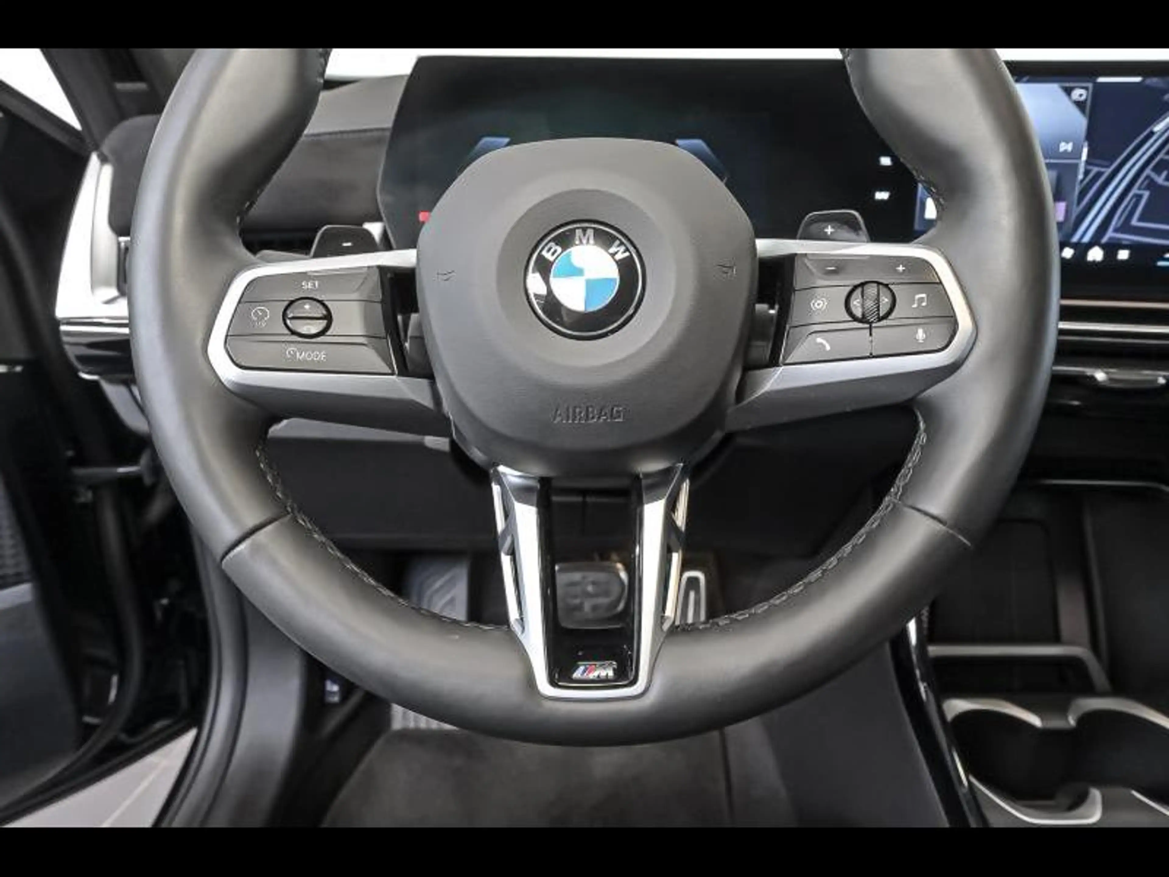 BMW X2 sDrive20i - M Pack — photo 9
