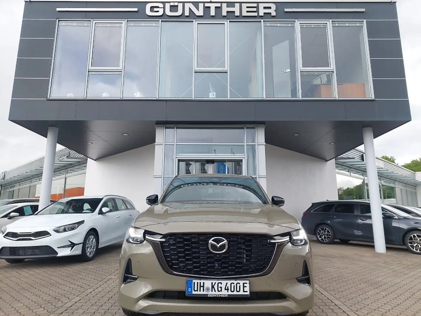Mazda CX-60 2.5L e-SKYACTIV PHEV 327ps Homura Plus,Metallic - 1