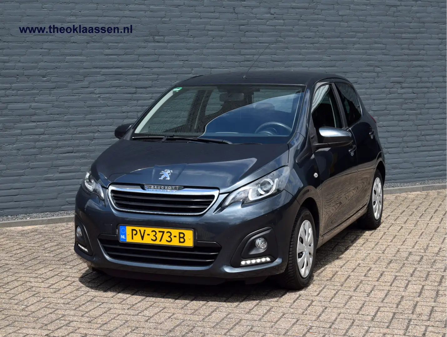 Peugeot 108 1.0 e-VTi Active Pack Premium Grau - 2