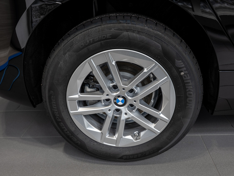 BMW 218 i Active Tourer 360° PANO LED AKTIVSITZE — photo 9