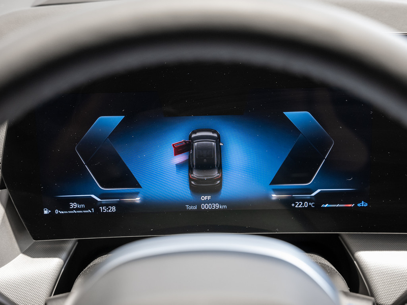 BMW 218 i Active Tourer 360° PANO LED AKTIVSITZE — photo 13