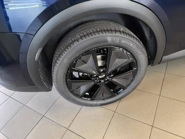 DS Automobiles DS 7 Crossback view 16