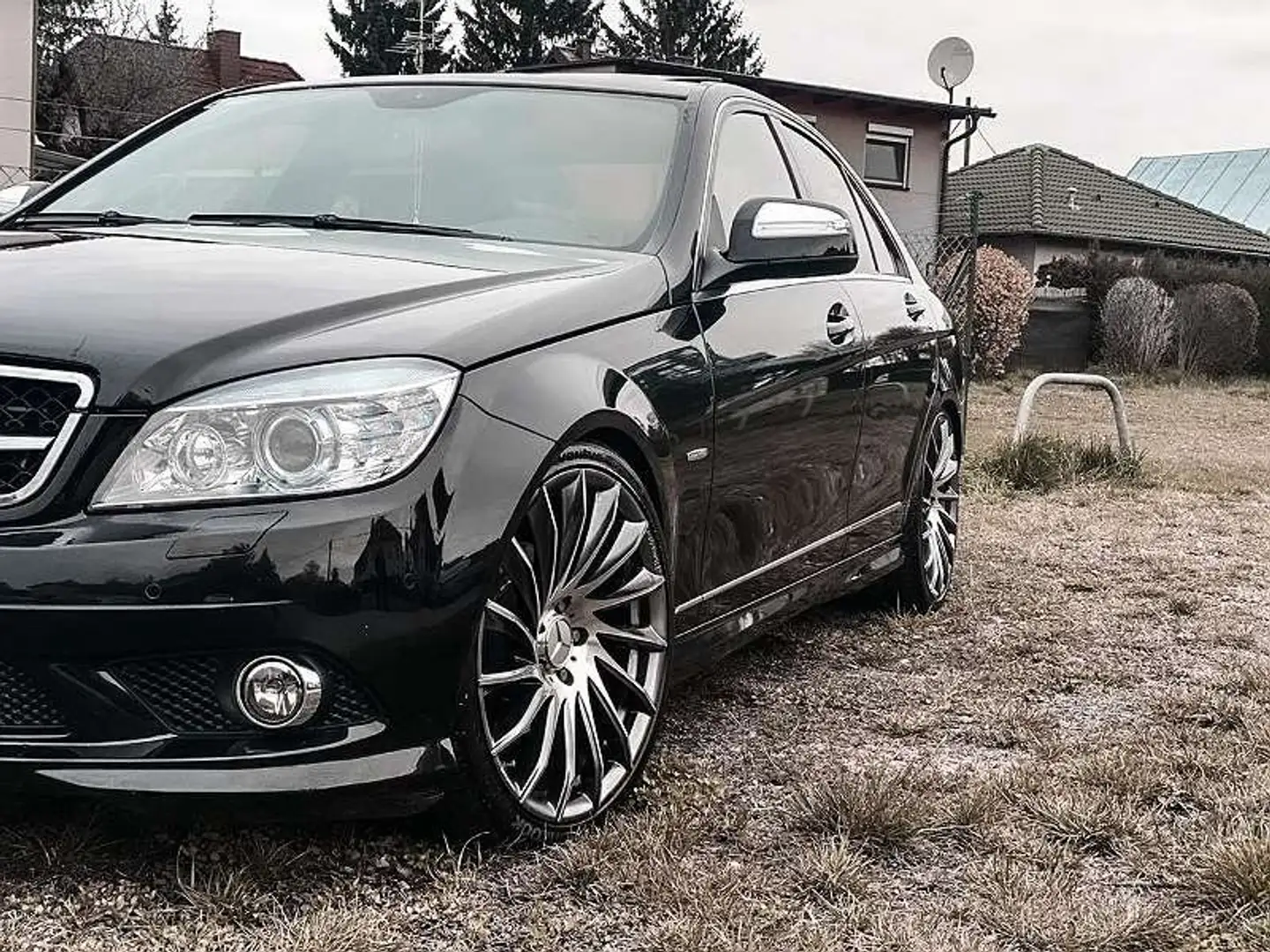 Mercedes-Benz C 220 C 220 Avantgarde Sport AMG CDI Aut. Schwarz - 1