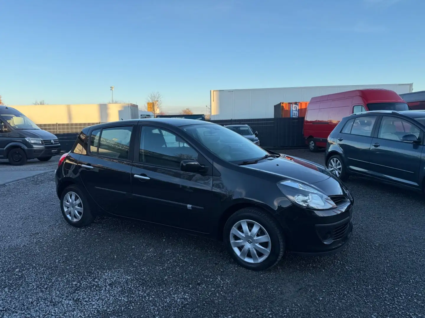 Renault Clio III Edition Dynamique Noir - 2