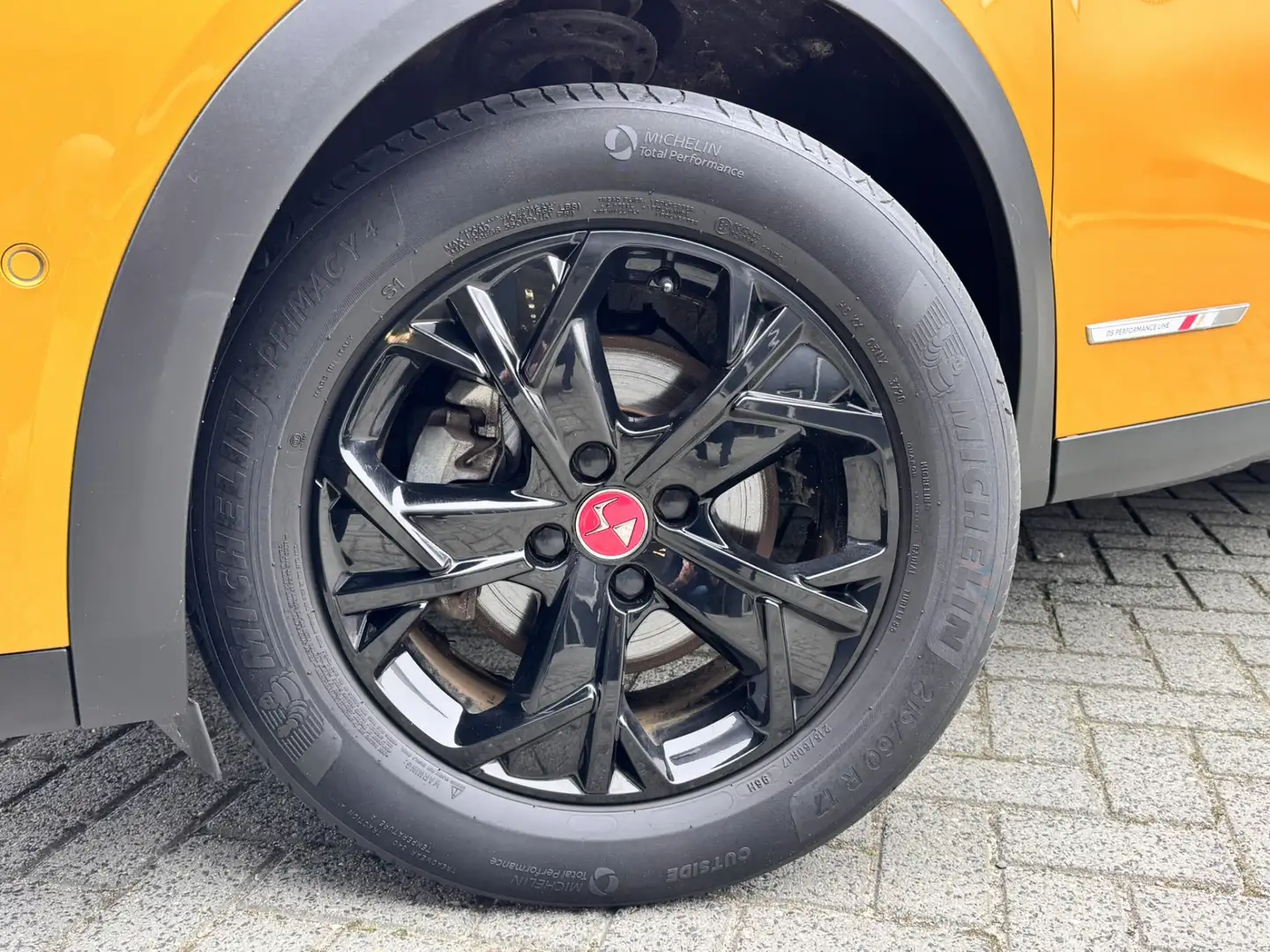 DS Automobiles DS 3 Crossback E-Tense Business 50 kWh | Stoelverwarming | Apple Gelb - 2