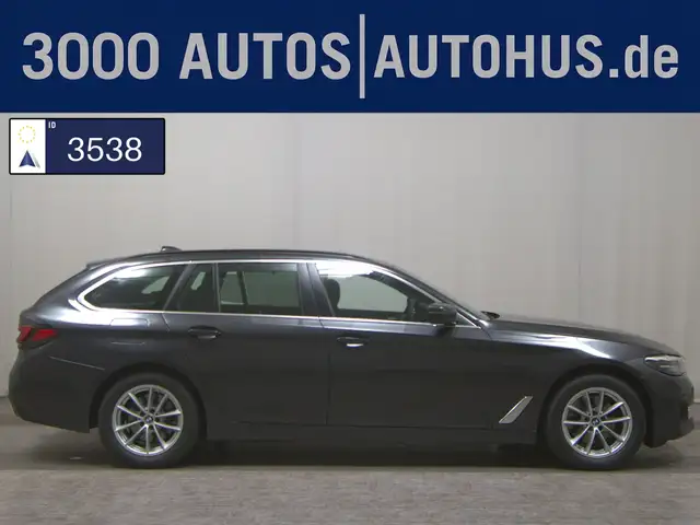 BMW Autres 520dA Touring Leder Navi LED Pano RKF Shz AHK