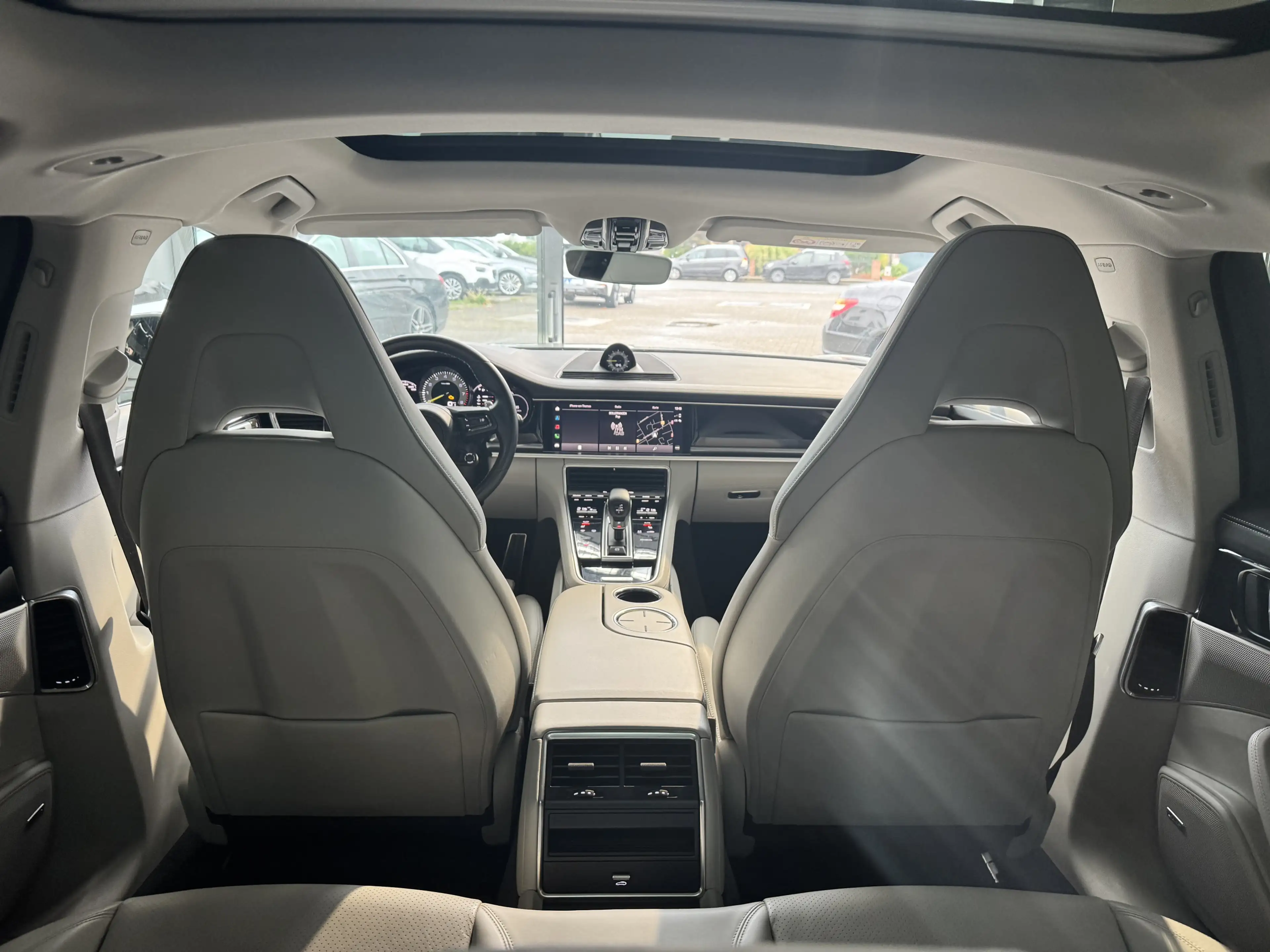 Porsche Panamera Approved — photo 10