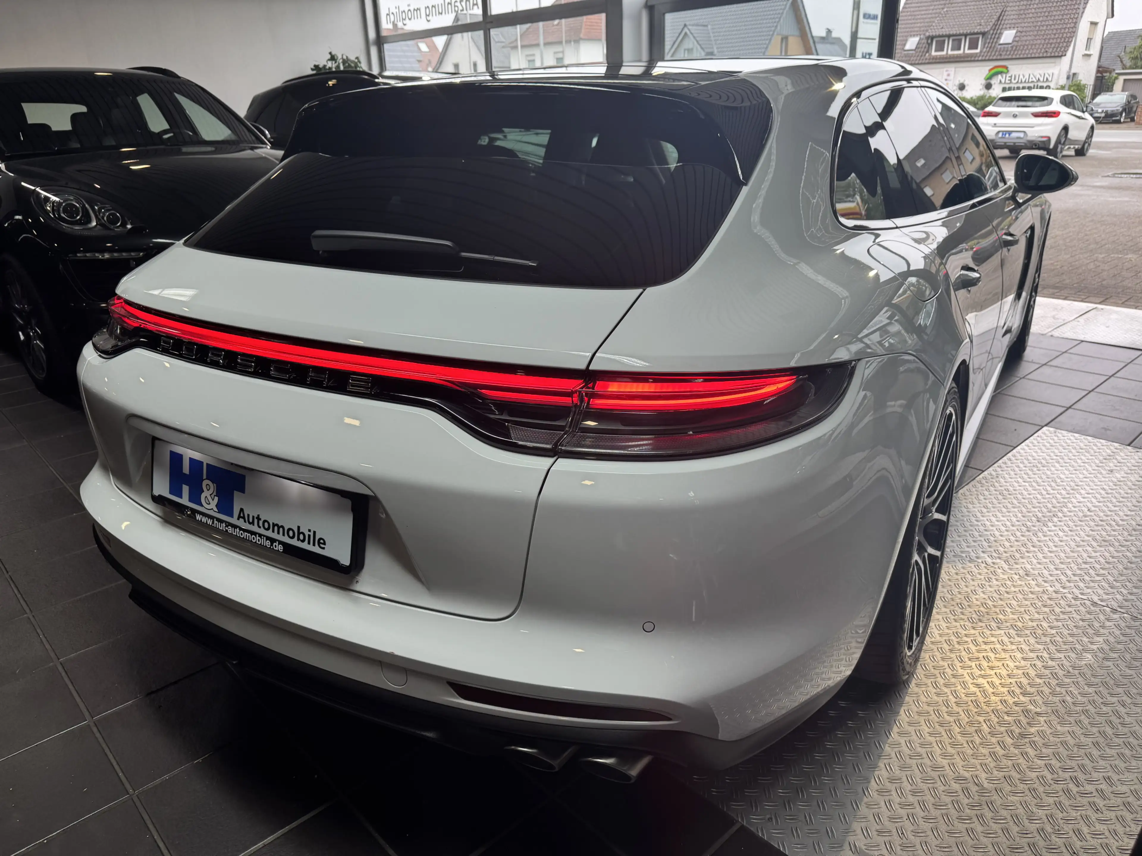 Porsche Panamera Approved — photo 13