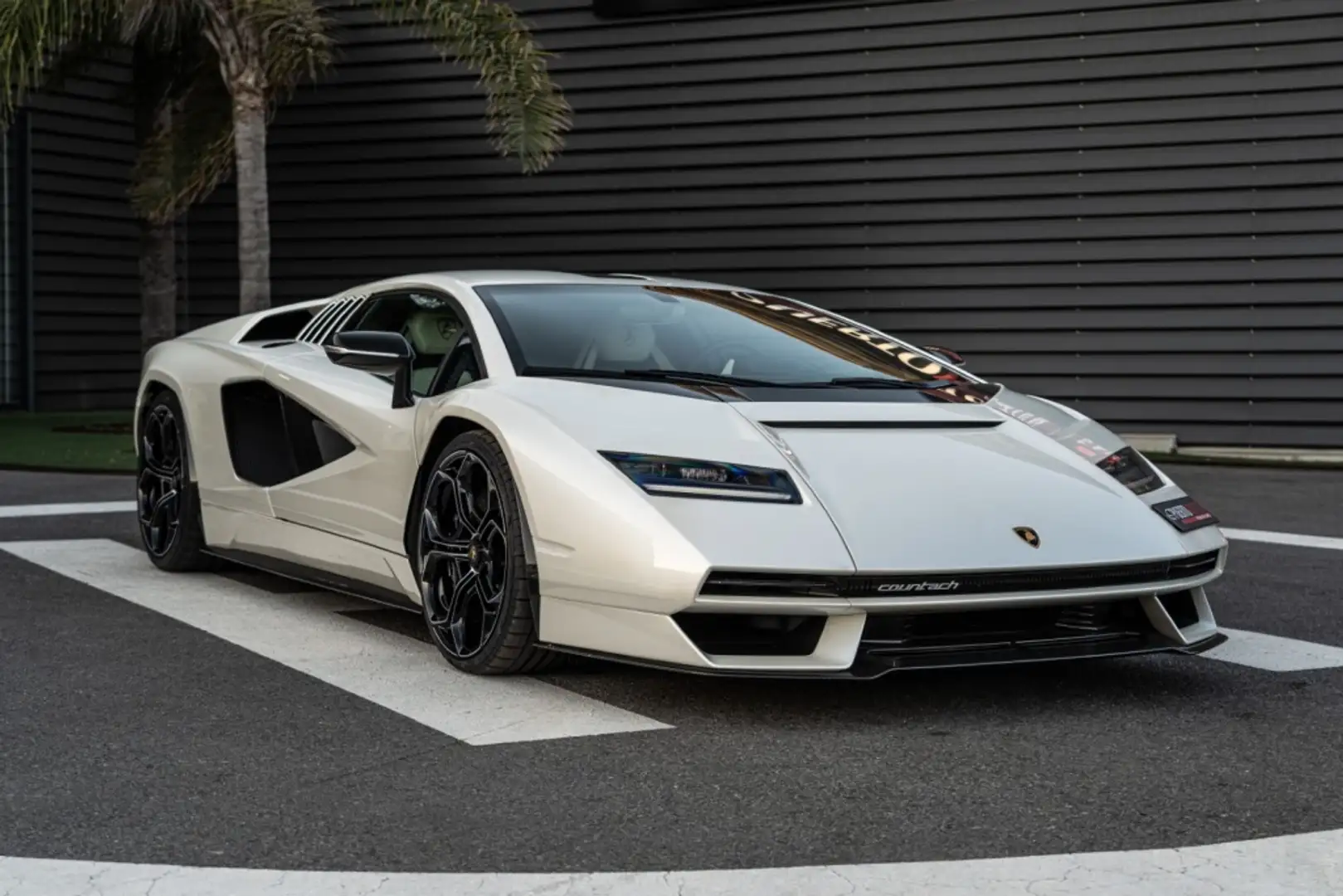 Lamborghini Countach LPI 800-4 Wit - 2