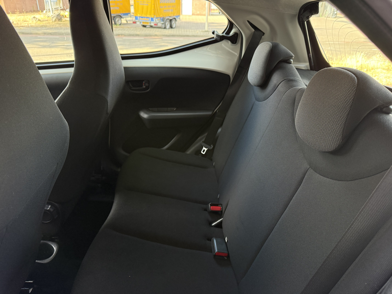 Toyota Aygo 1.0 VVT-i x-fun | airco | elektrische ramen | — photo 14