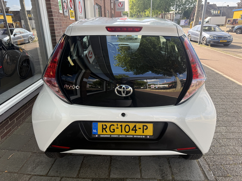 Toyota Aygo 1.0 VVT-i x-fun | airco | elektrische ramen | — photo 8