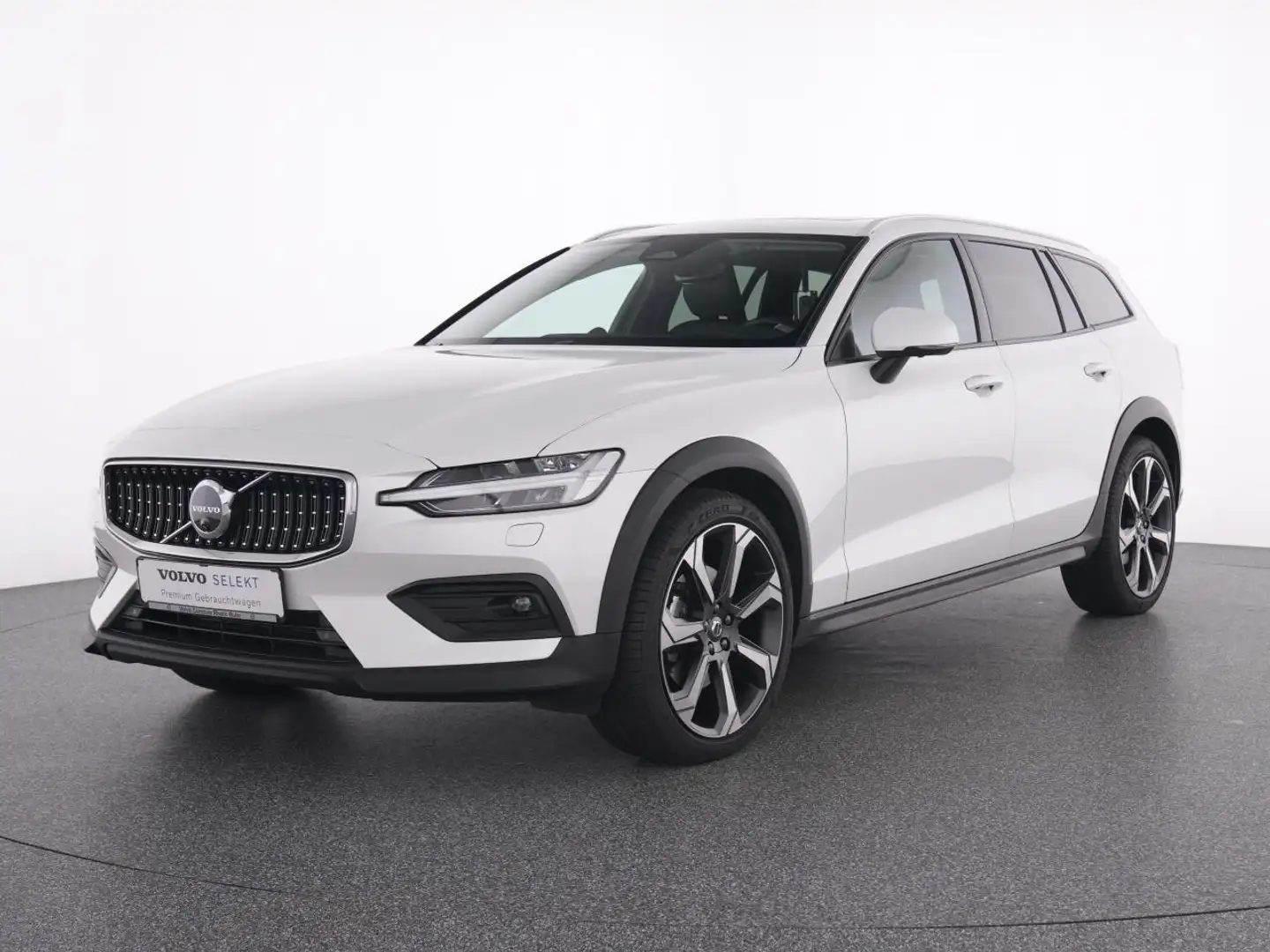 Volvo V60 Cross Country B4 D AWD Ultimate AHK+LM 20"+ Blanco - 2