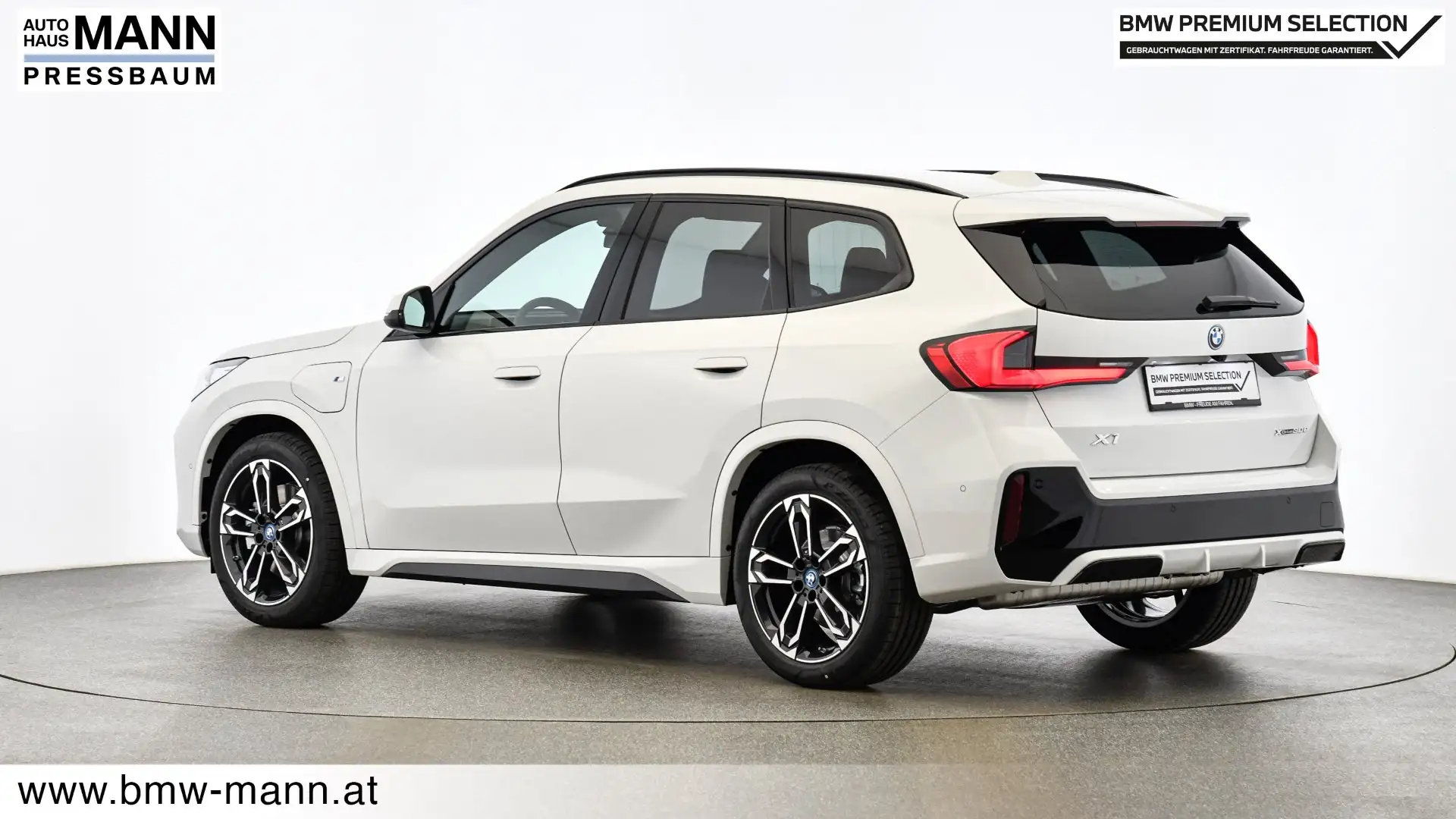 BMW X1 xDrive30e M SPORTPAKET Weiß - 2