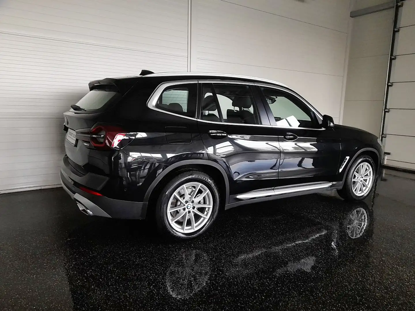 BMW X3 20d 4x4 Aut *VOLL LED / NAVI / KAMERA / VOLL-LE... Schwarz - 2