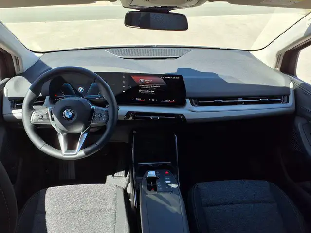 BMW 2 Series view 7