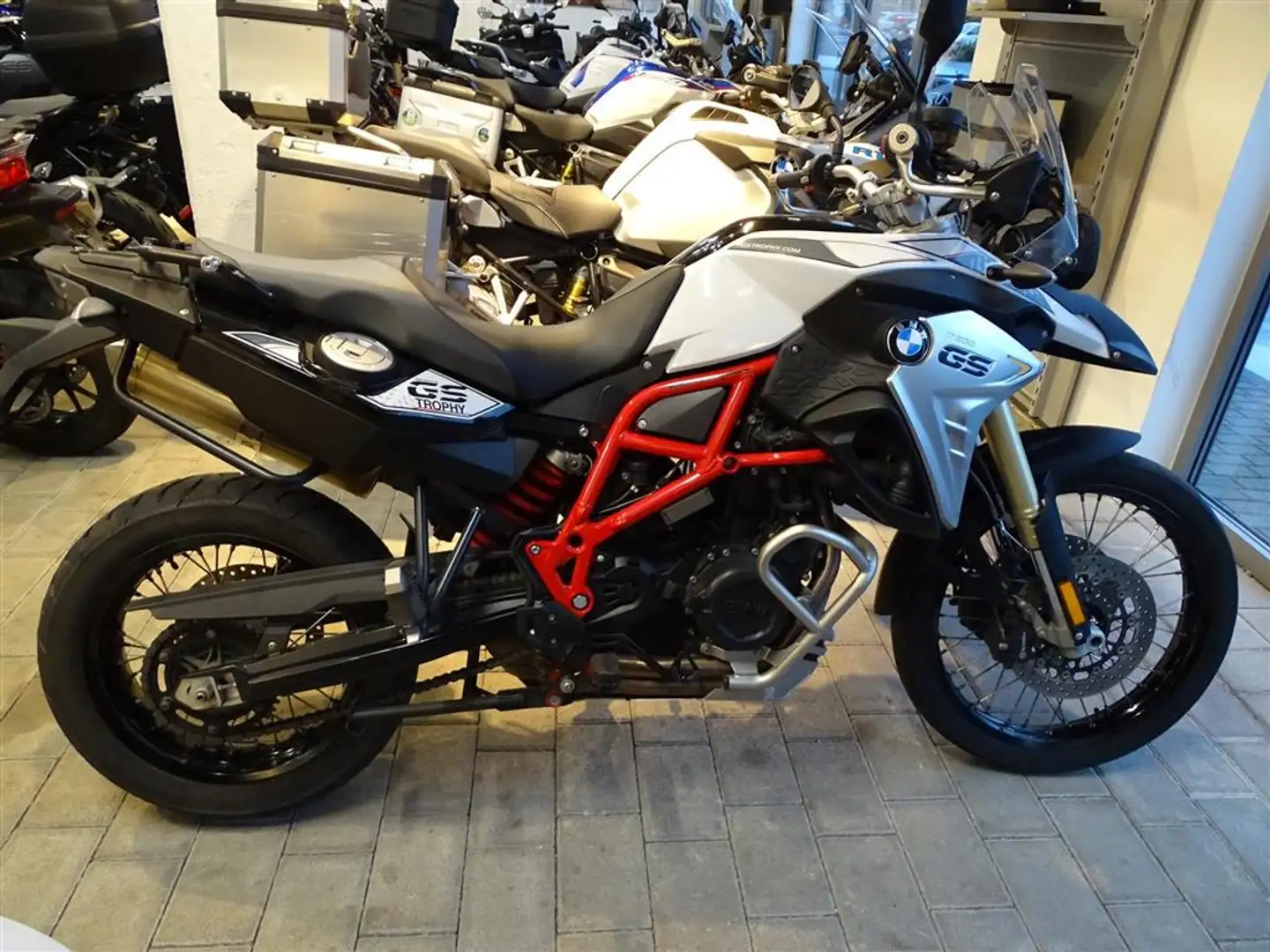 BMW F 800 GS 0 - 2