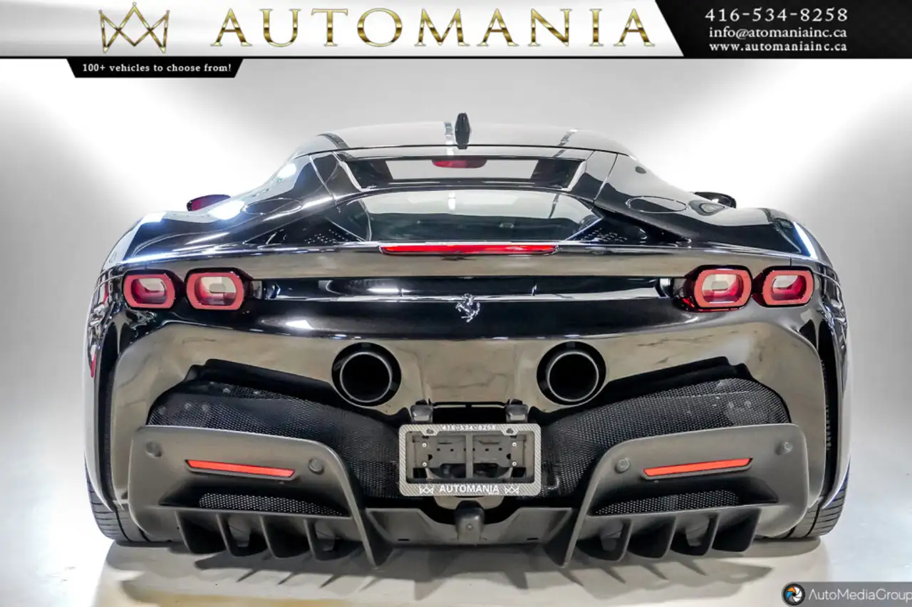 Ferrari SF90 Stradale снимка Ferrari SF90 Stradale