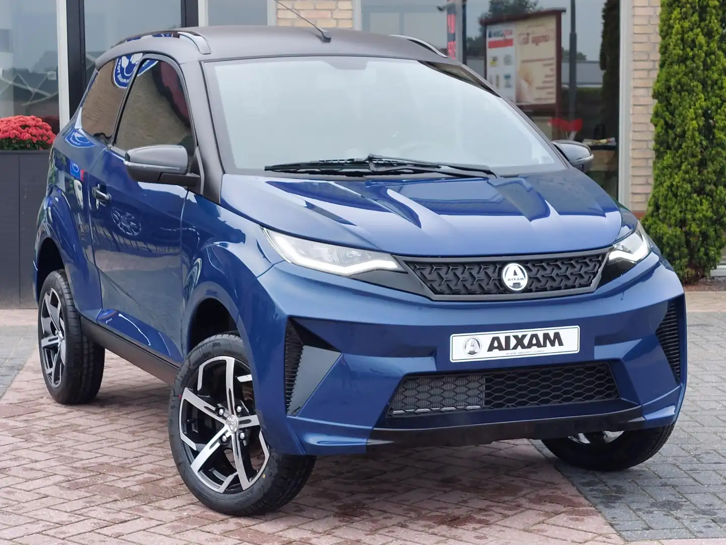 Aixam Crossover Premium | Camera | Leder | Dealer Modrá - 2