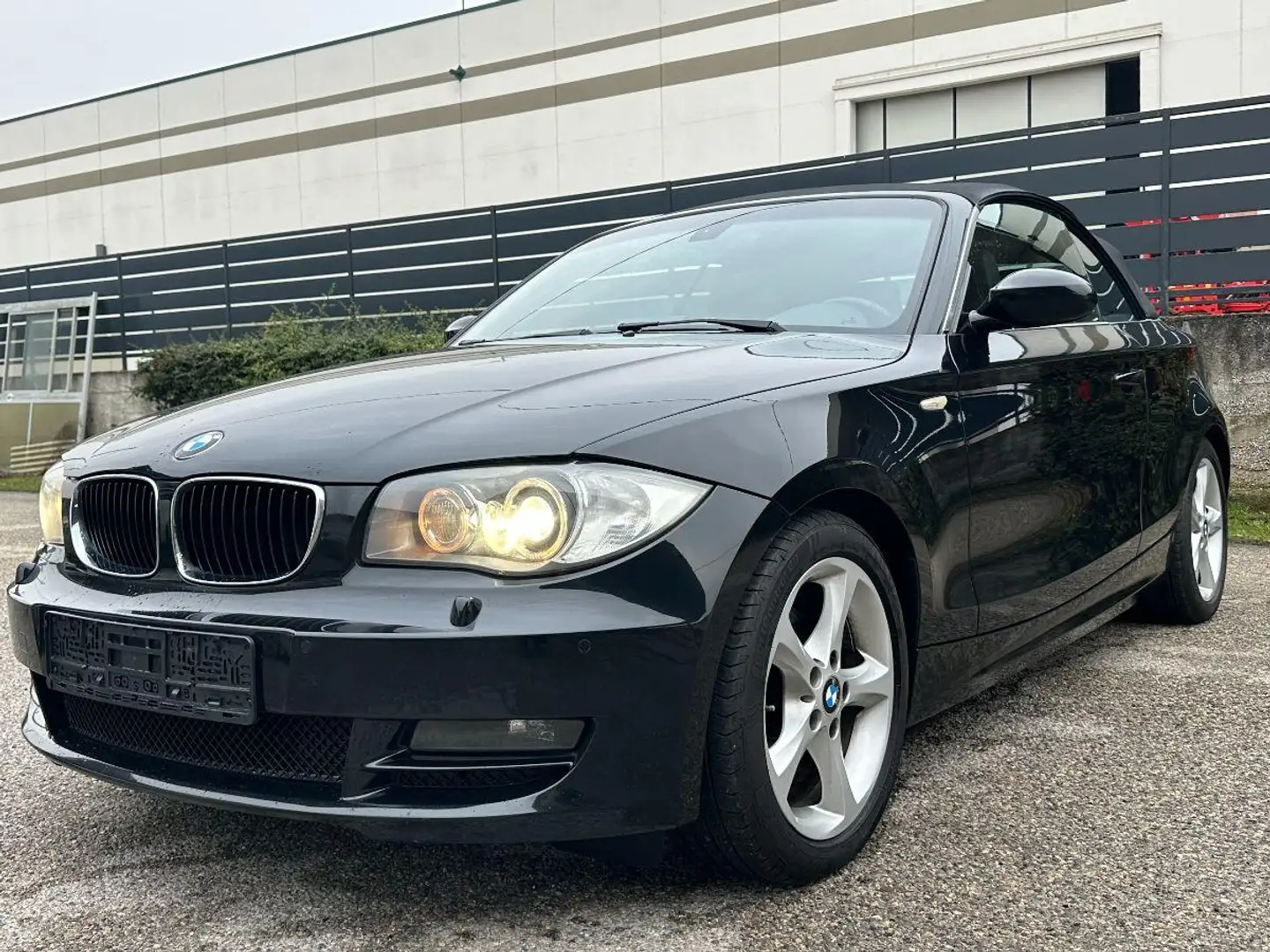 BMW 120 i Futura 170 CV AUTOMAT Noir - 2