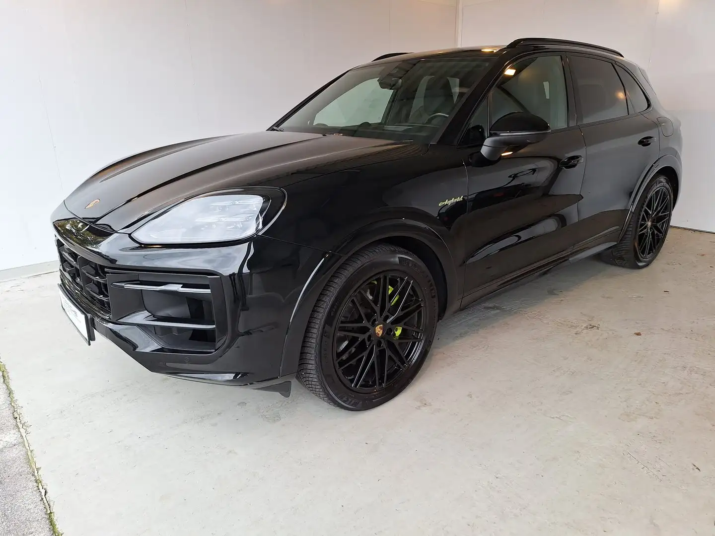 Porsche Cayenne E-Hybrid Schwarz - 2