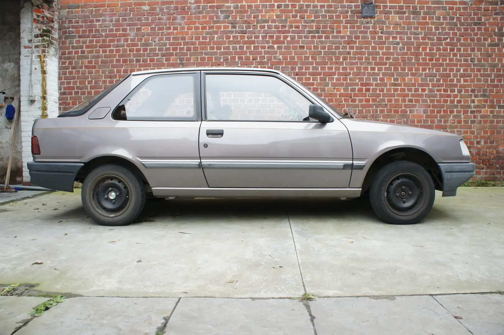 Peugeot 309 XL Profil Beige - 1