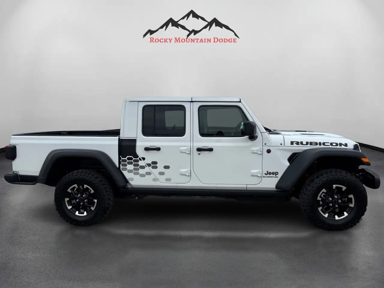 Jeep Gladiator снимка Jeep Gladiator