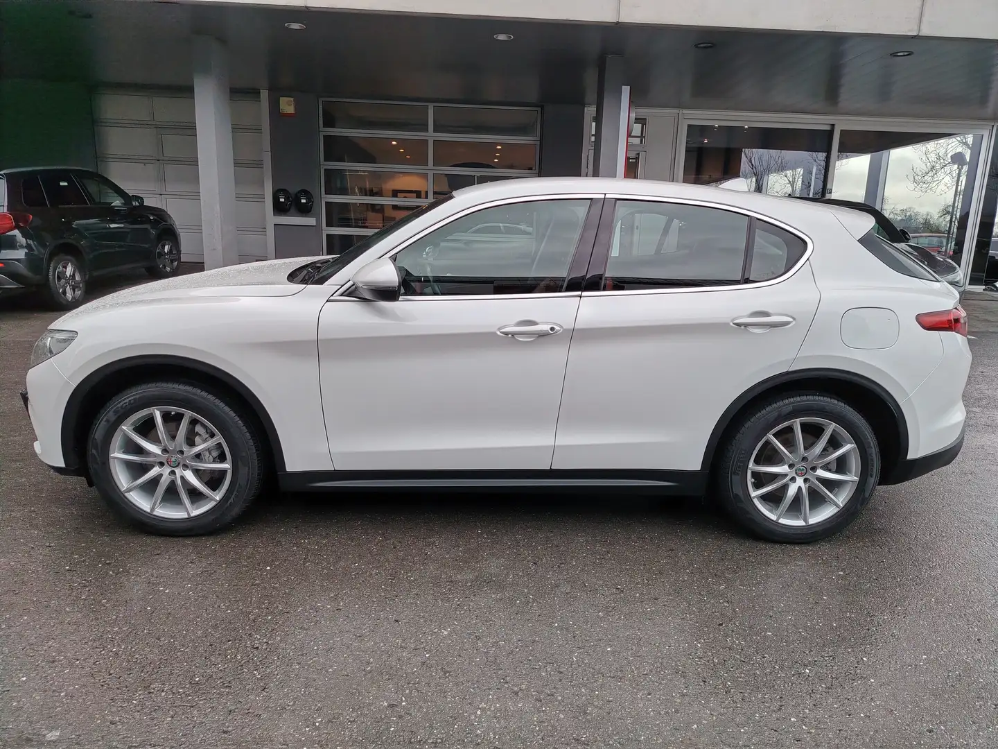 Alfa Romeo Stelvio 2,0 Super AT8 Q4 Weiß - 2