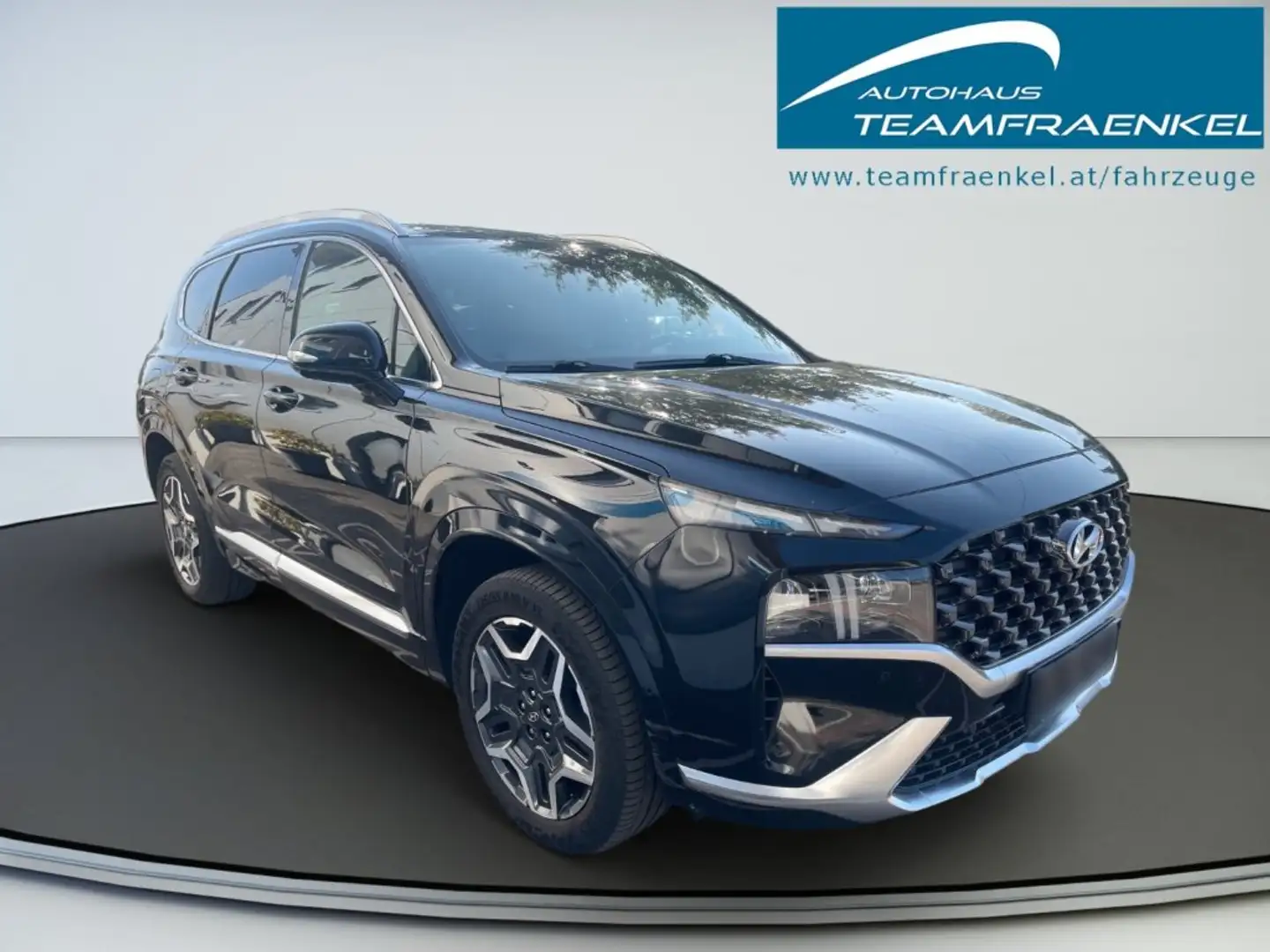 Hyundai SANTA FE Allrad Hybrid 1,6 T-GDI Plug-In 4WD Prestige Line Aut. Schwarz - 2
